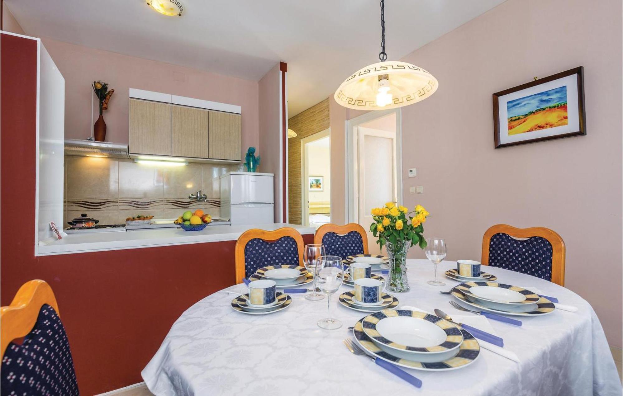 Gorgeous Apartment In Rijeka With Kitchen Zewnętrze zdjęcie