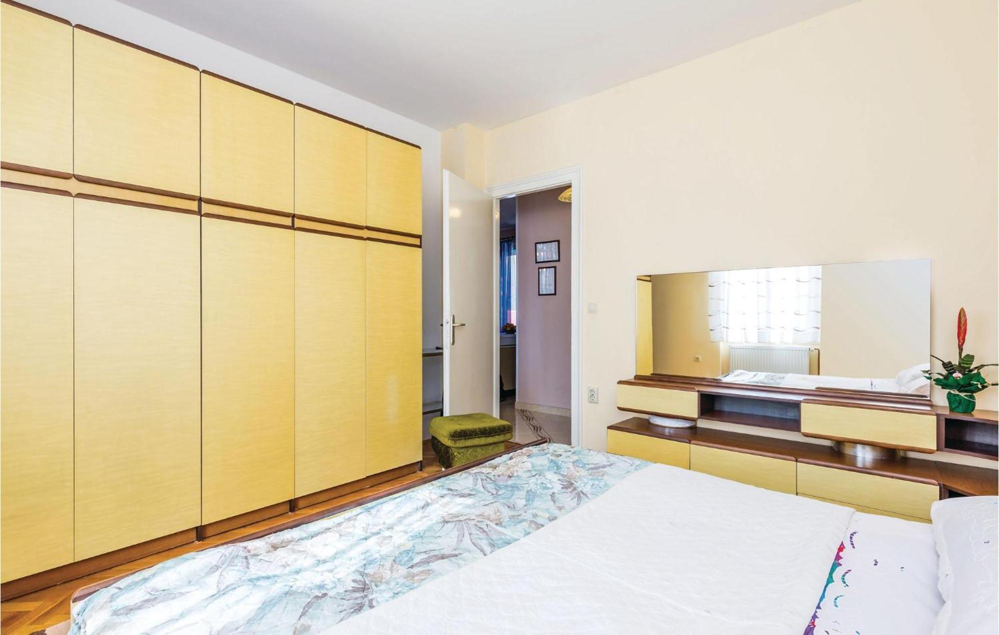 Gorgeous Apartment In Rijeka With Kitchen Zewnętrze zdjęcie