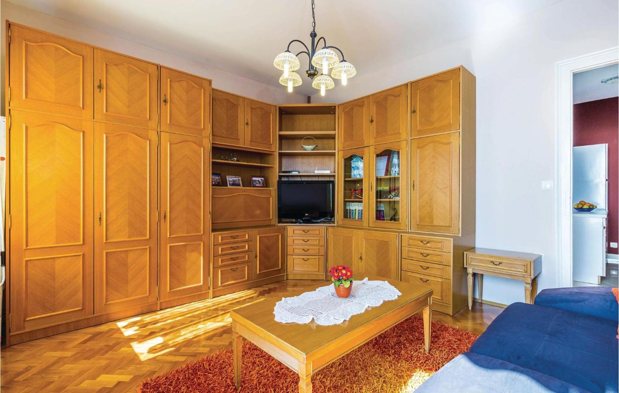 Gorgeous Apartment In Rijeka With Kitchen Zewnętrze zdjęcie